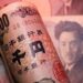 Yen pauses slide after official escalates intervention warning