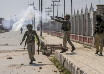 People with conscience all over world urged to raise voice against injustices in IIOJK