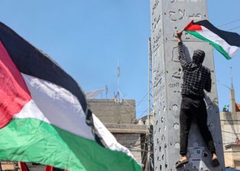 Armed Vs. Peaceful Resistance – What You Need to Know about Muqawama in Gaza