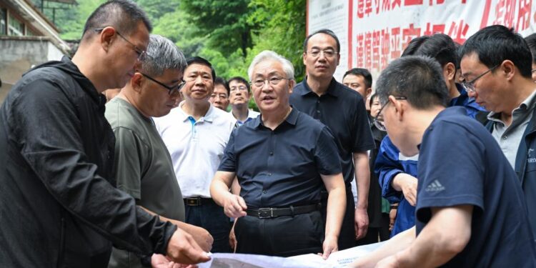 Chinese vice premier urges all-out rescue efforts after flash floods in southwest China