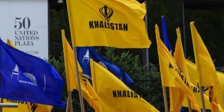 Sikhs stage massive protest outside Indian Embassy in Washington