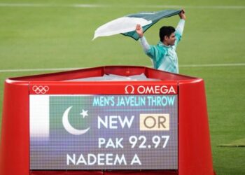 Arshad Nadeem wins javelin gold for Pakistan