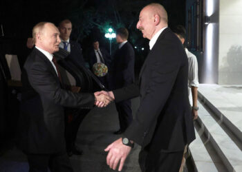 Putin Says ‘Would Be Happy’ to Facilitate Azerbaijan-Armenia Peace Deal in Aliyev Talks