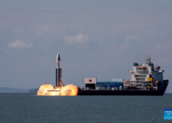 China’s Smart Dragon-3 rocket launches 8 satellites from sea