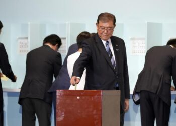 Ex-defence minister Ishiba set to become Japan’s next prime minister