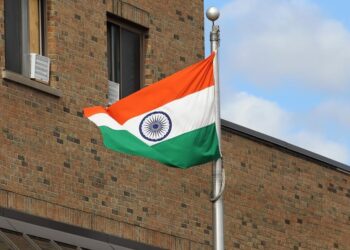 Canada expels top India diplomats, links them to murder of Sikh leader