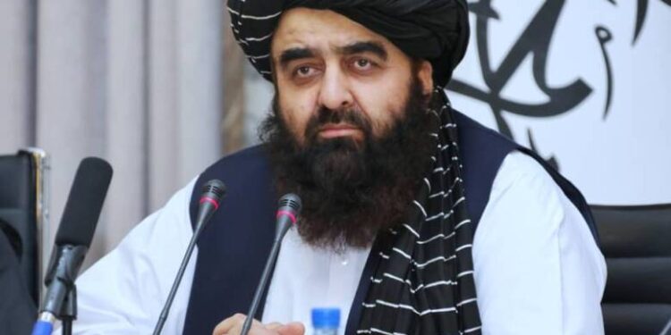 Foreign Minister Mawlawi Muttaqi Departs for Russia to Attend 6th Moscow Format Meeting on Afghanistan