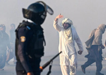 Following govt crackdown, PTI calls off Islamabad protest ‘for the time being’