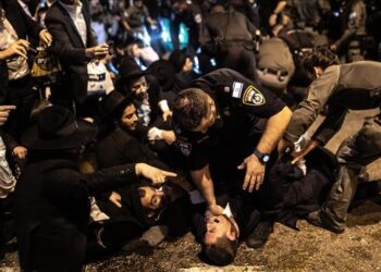 Clashes erupt in central Israel amid protests over conscription of ultra-Orthodox Jews
