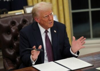 Trump executive orders target climate, immigration policy, federal employees