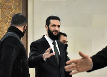 Syria’s de facto leader holds talks with Kurds