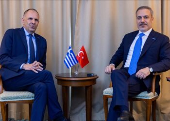 Turkish, Greek foreign ministers meet in Doha