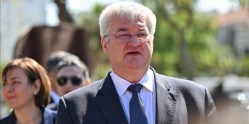 Top Ukrainian diplomat thanks Türkiye for opening doors to Ukrainian citizens