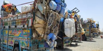 Over 490 Afghan Families Return from Pakistan and Iran in One Day