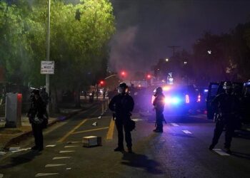 Los Angeles mayor declares curfew in downtown amid immigration protests