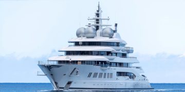 Russian oligarch’s superyacht to be auctioned in US