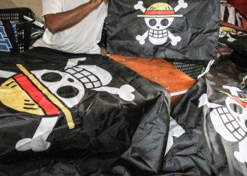 Indonesia cracks down on pirate protest flag