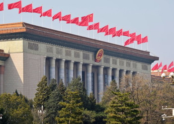 China’s State Council appoints, removes officials