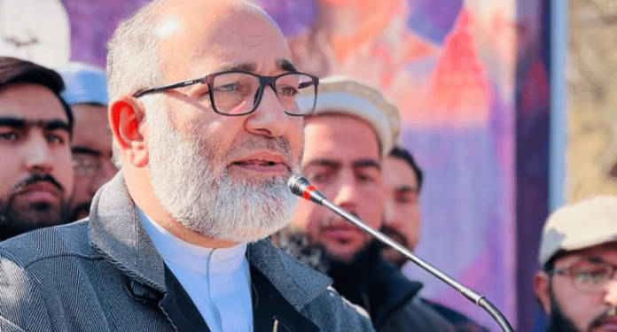 Safe evacuation of Senator Mushtaq likely in couple of days: FO Spokesperson