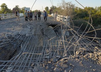 Southeast Asia bloc meets to press Thailand, Cambodia on truce