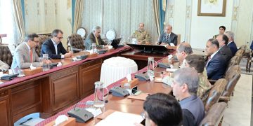 PM directs to accelerate privatisation process of power DISCOs